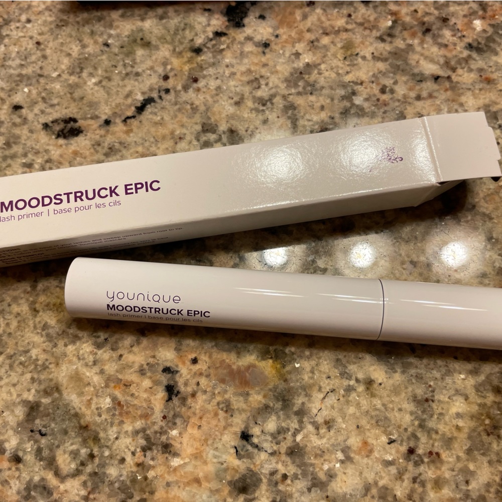 Younique Moodstruck Lash Primer